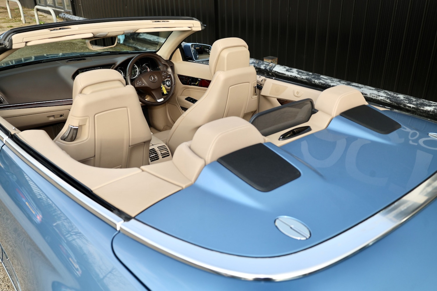 Used Mercedes-Benz E Class 2010 for sale - 77803015: Photo 11