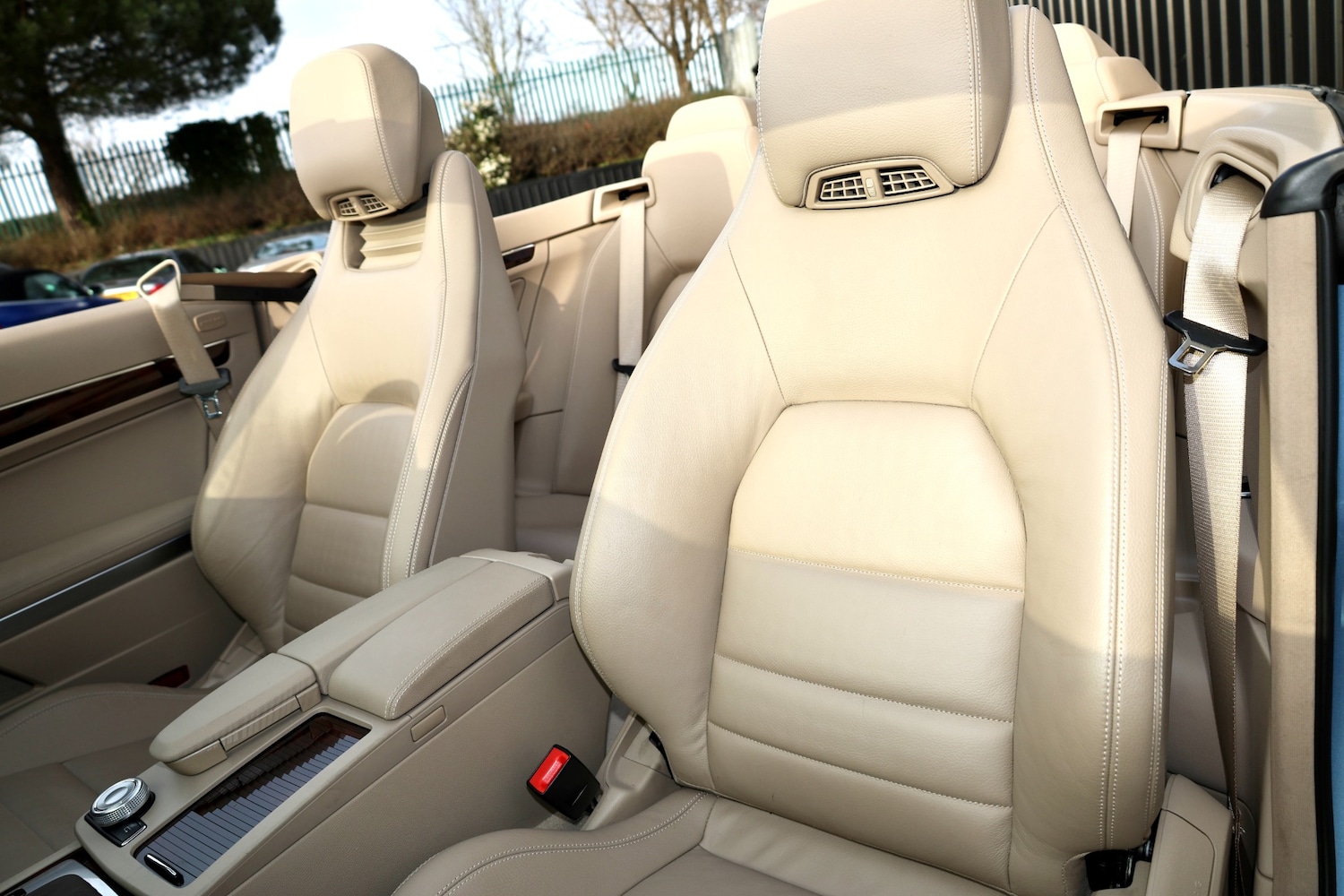 Used Mercedes-Benz E Class 2010 for sale - 77803015: Photo 18