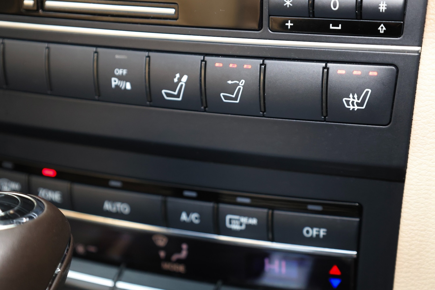 Used Mercedes-Benz E Class 2010 for sale - 77803015: Photo 21