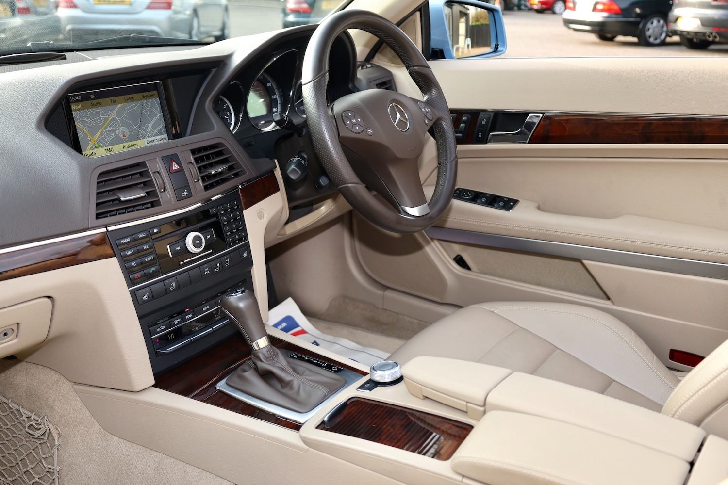 Used Mercedes-Benz E Class 2010 for sale - 77803015: Photo 8