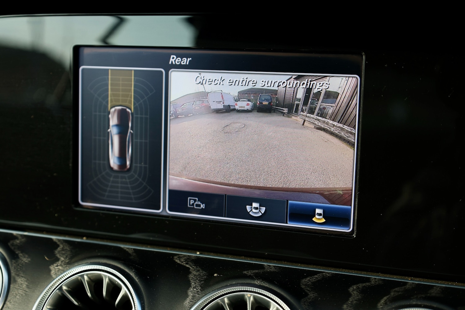 Used Mercedes-Benz E Class 2018 for sale - 77954307: Photo 10