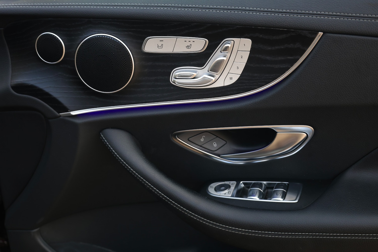 Used Mercedes-Benz E Class 2018 for sale - 77954307: Photo 17