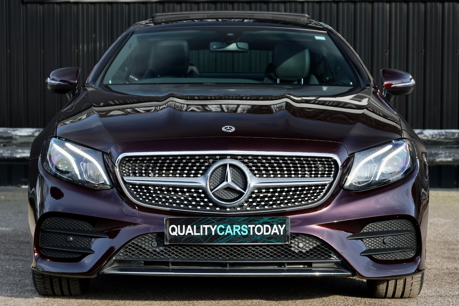 Used Mercedes-Benz E Class 2018 for sale - 77954307: Photo 3