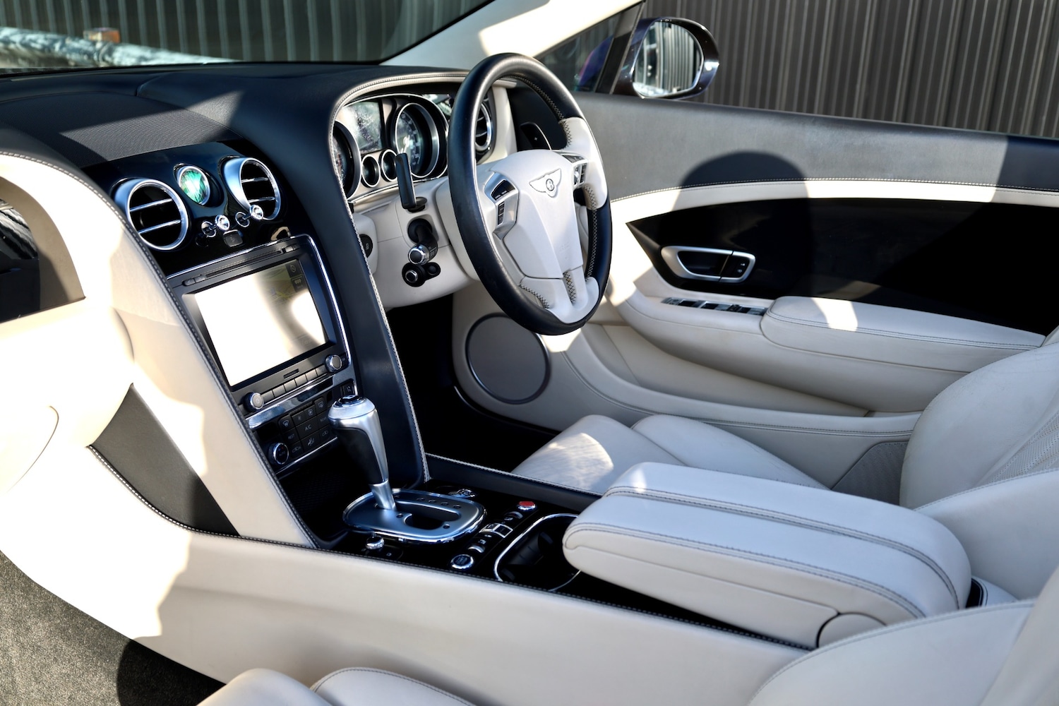 Used Bentley Continental 2013 for sale - 77897364: Photo 8