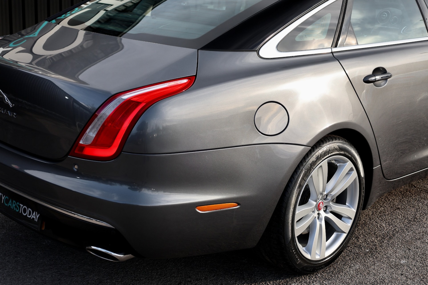 Used Jaguar XJ 2016 for sale - 77296340: Photo 19