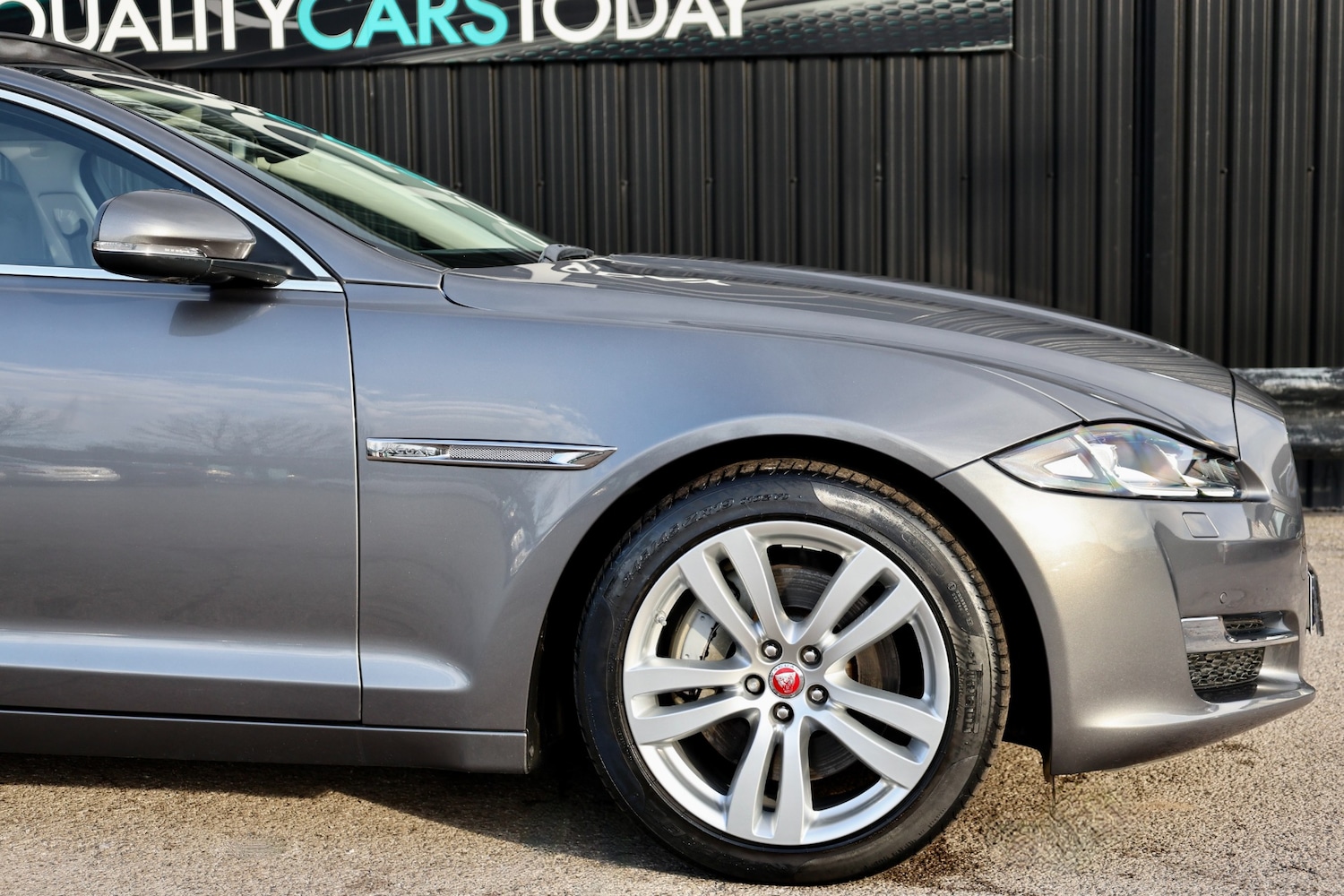 Used Jaguar XJ 2016 for sale - 77296340: Photo 21