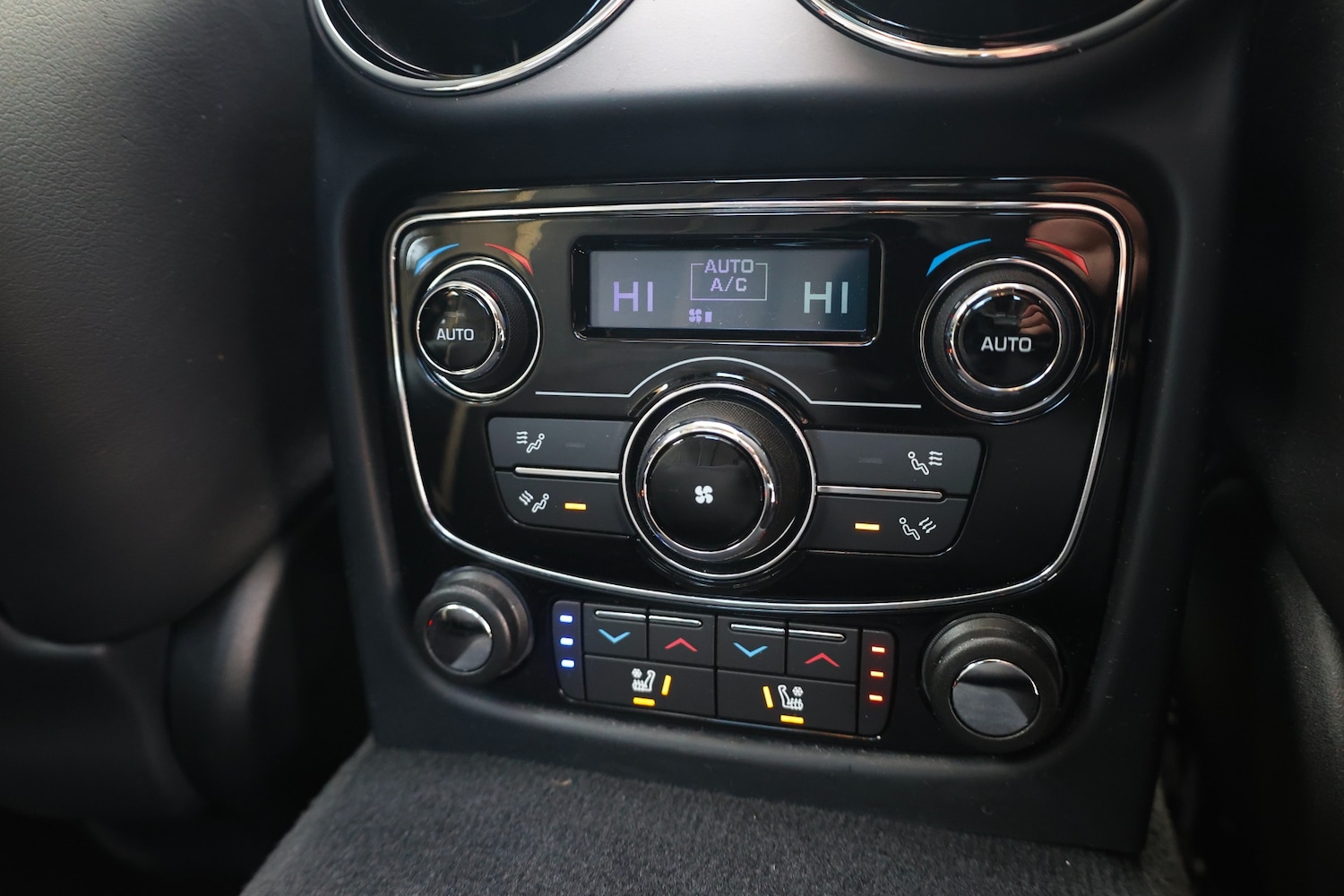 Used Jaguar XJ 2016 for sale - 77296340: Photo 24