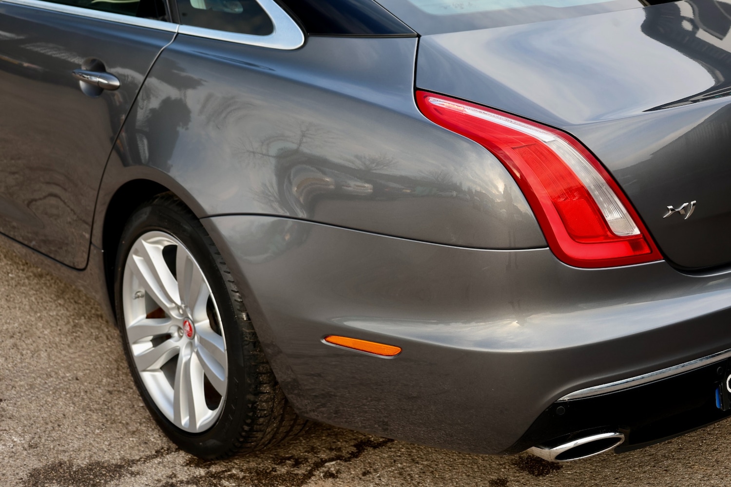 Used Jaguar XJ 2016 for sale - 77296340: Photo 33