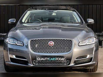 Used Jaguar XJ 2016 for sale - 77296340: Photo
