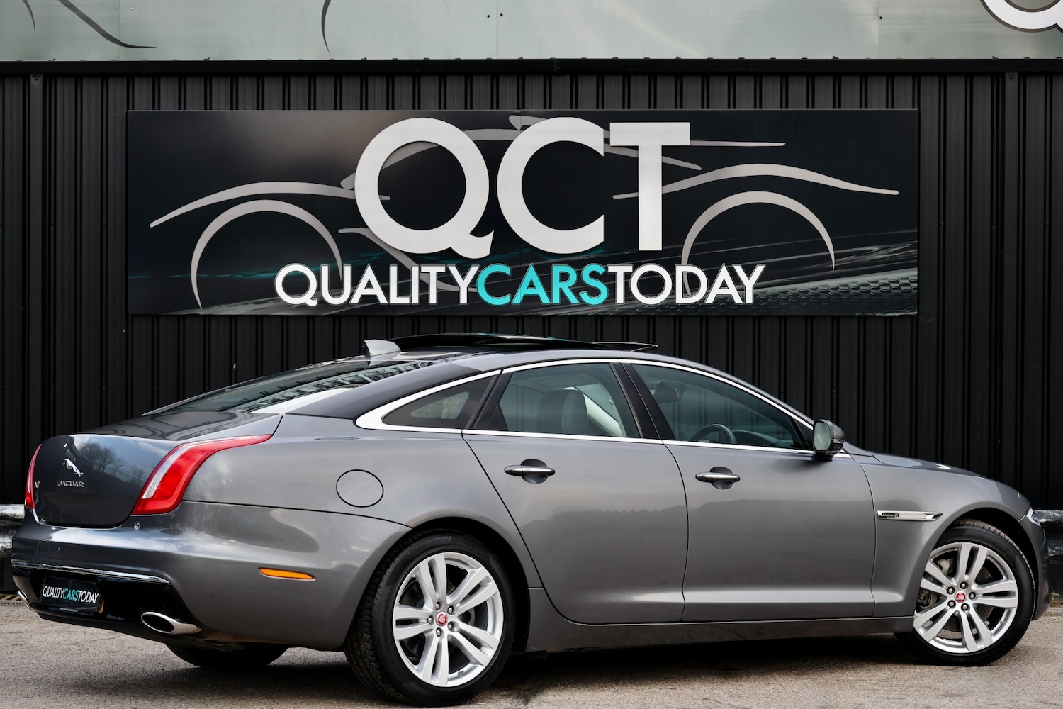 Used Jaguar XJ 2016 for sale - 77296340: Photo 9