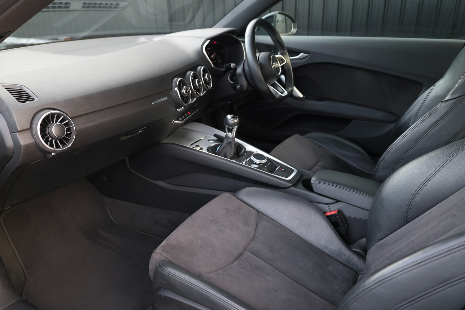 Used Audi TT 2016 for sale - 77134216: Photo 3