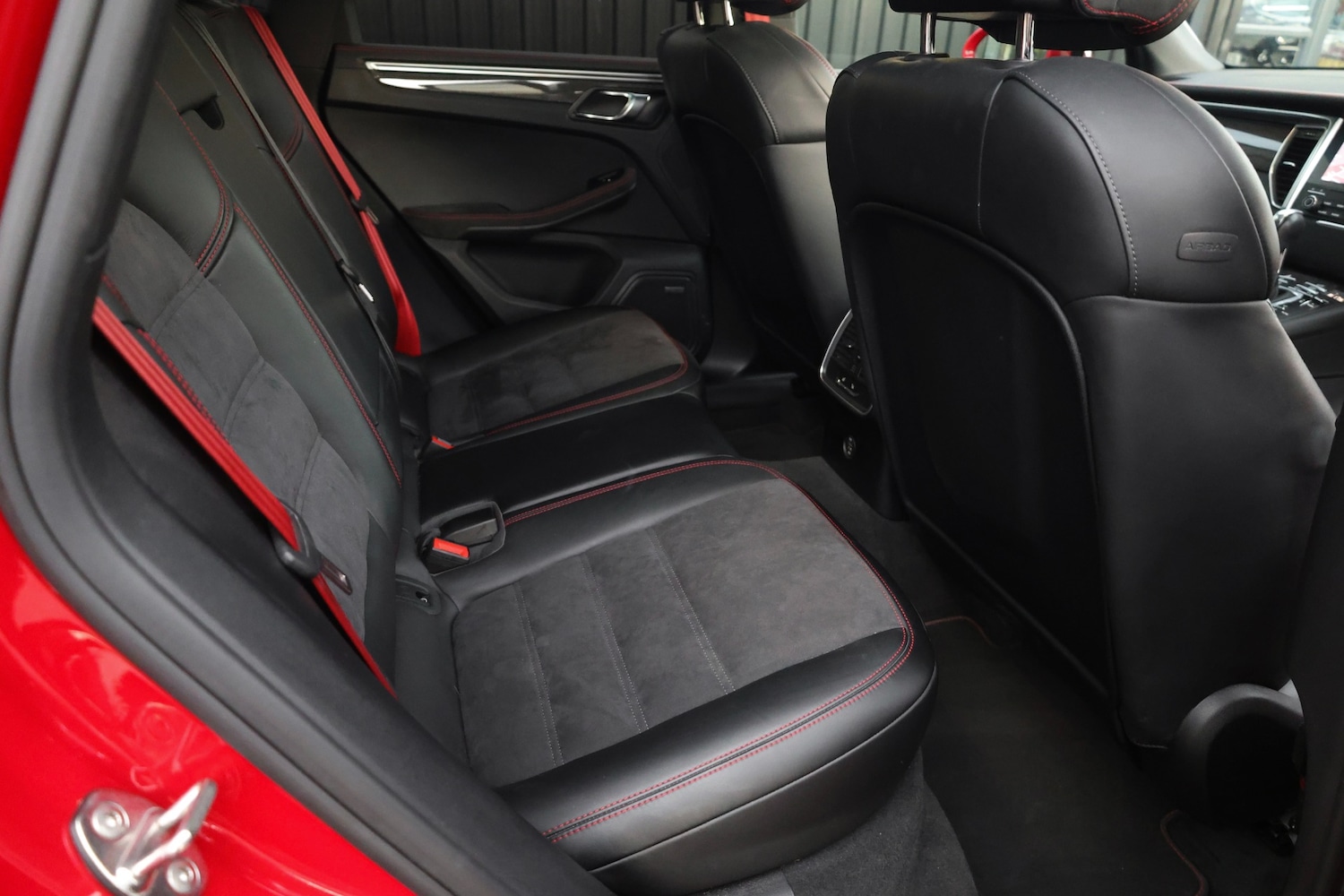 Used Porsche Macan 2018 for sale - 76481712: Photo 13