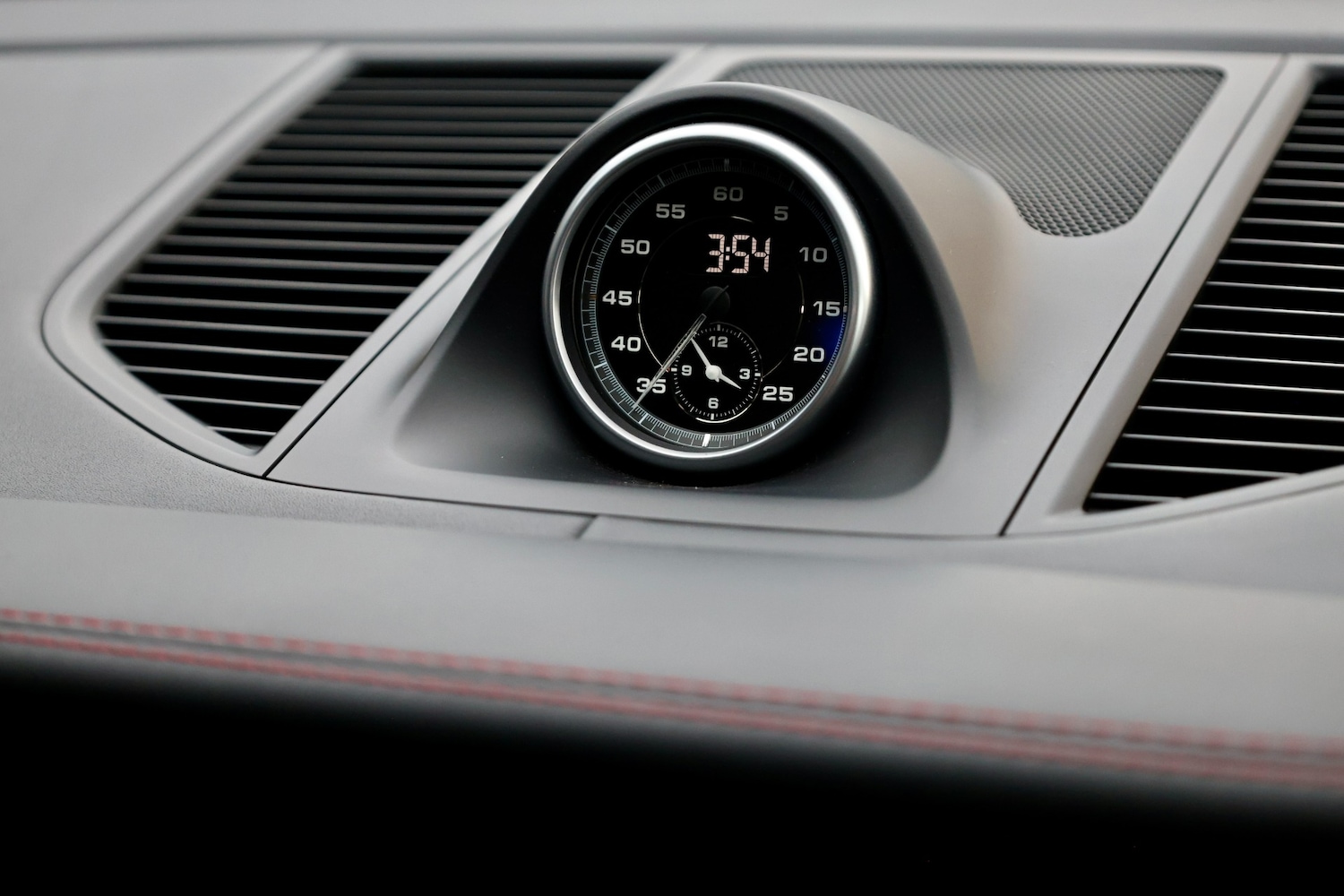 Used Porsche Macan 2018 for sale - 76481712: Photo 35