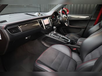 Used Porsche Macan 2018 for sale - 76481712: Photo