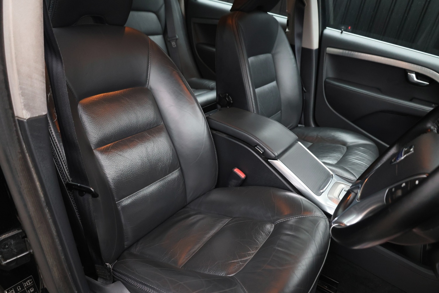 Used Volvo XC70 2013 for sale - 76476022: Photo 11