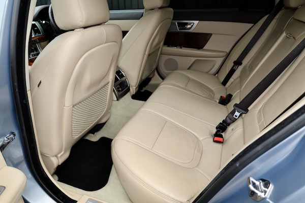 Used Jaguar XF 2013 for sale - 76088963: Photo 14