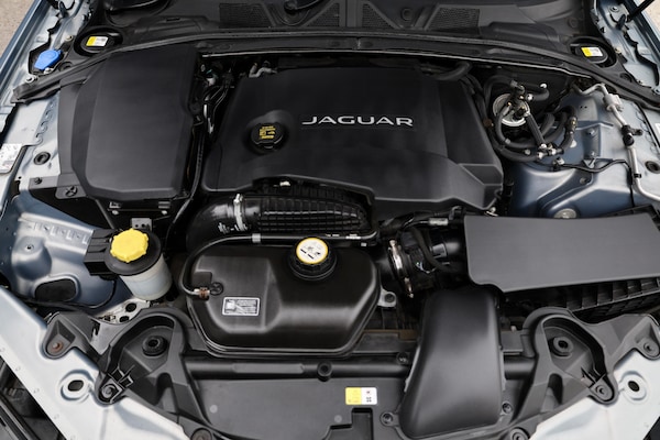 Used Jaguar XF 2013 for sale - 76088963: Photo 41