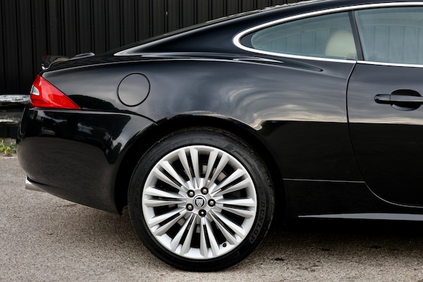 Used Jaguar XK 2010 for sale - 76155793: Photo 15