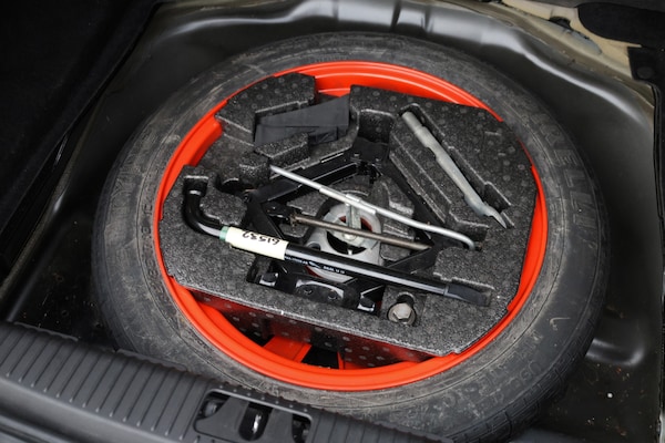 Used Jaguar XK 2010 for sale - 76155793: Photo 28