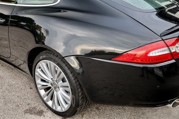 Used Jaguar XK 2010 for sale - 76155793: Photo 32