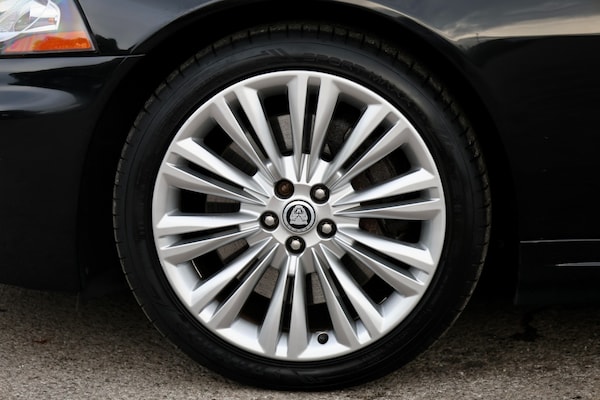 Used Jaguar XK 2010 for sale - 76155793: Photo 34