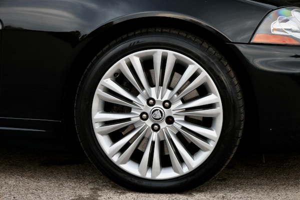 Used Jaguar XK 2010 for sale - 76155793: Photo 35