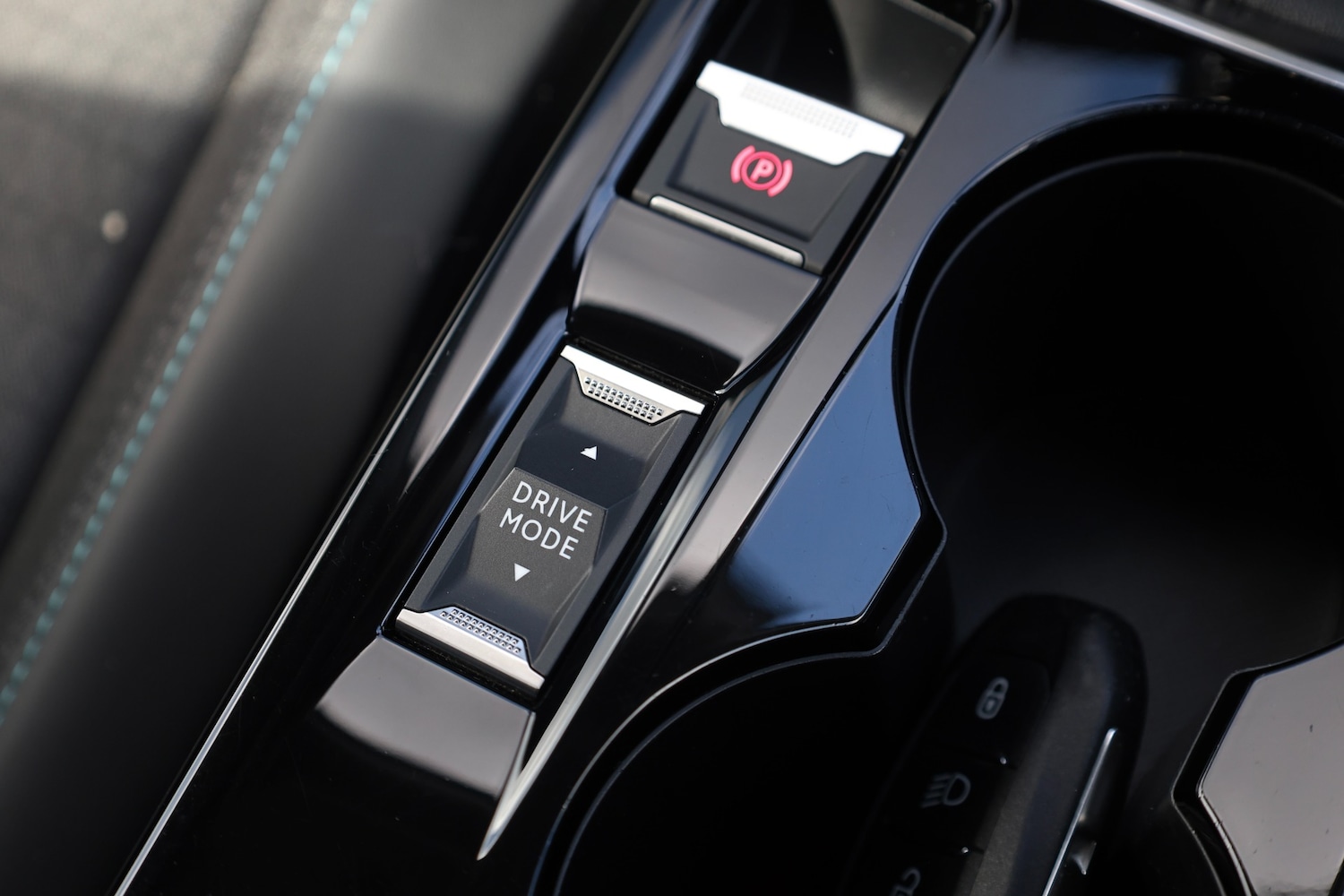 Used Peugeot 2008 2021 for sale - 75694974: Photo 12