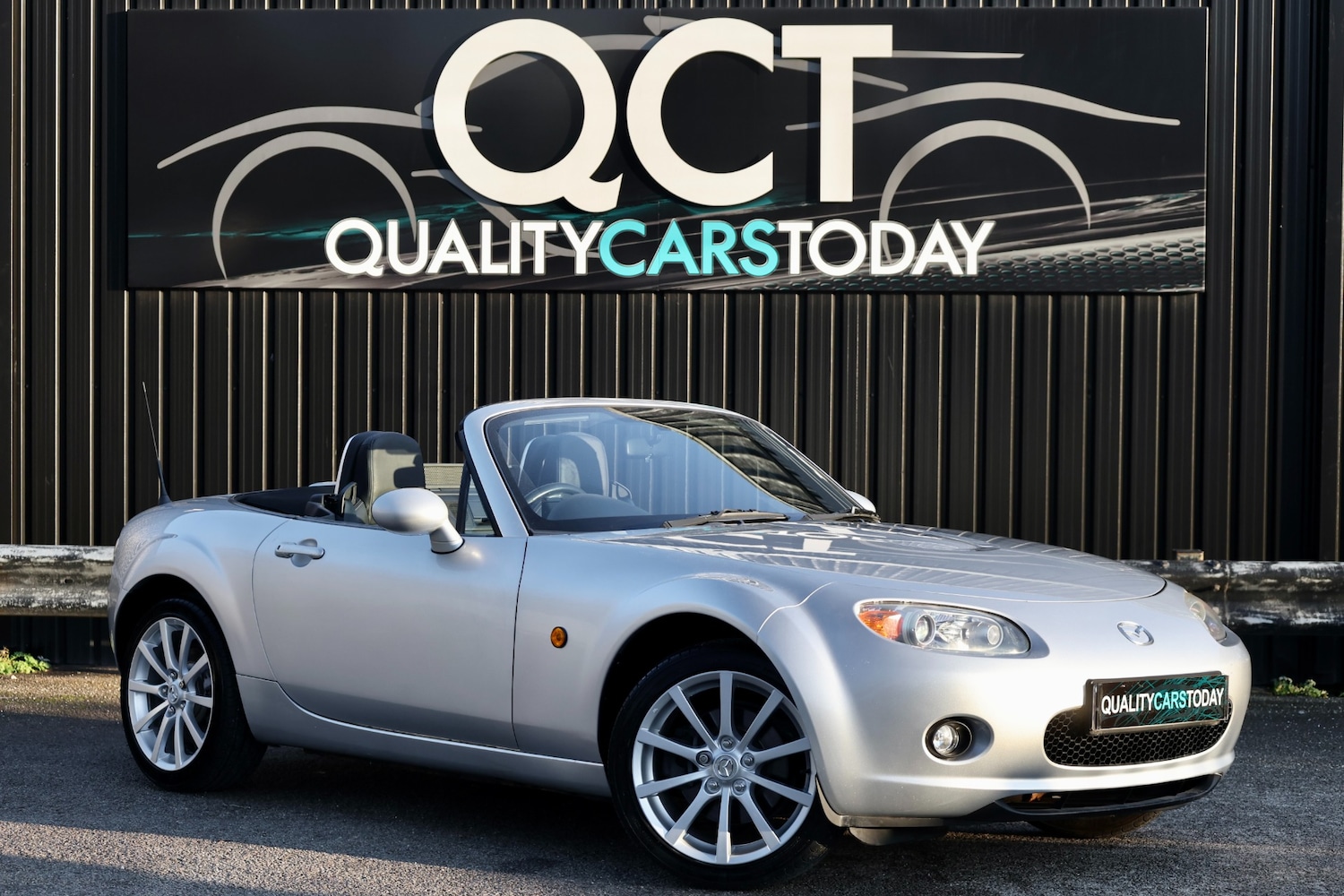 Used Mazda MX-5 2006 for sale - 76902470: Photo 1