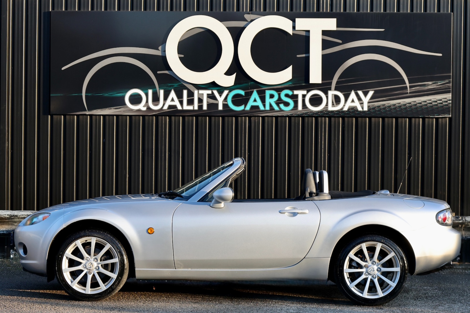 Used Mazda MX-5 2006 for sale - 76902470: Photo 2