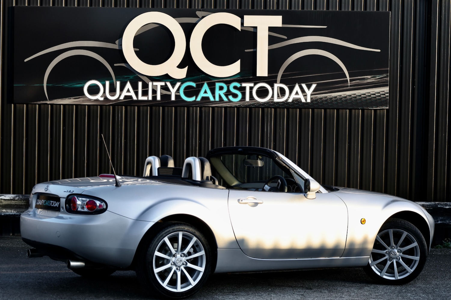 Used Mazda MX-5 2006 for sale - 76902470: Photo 8