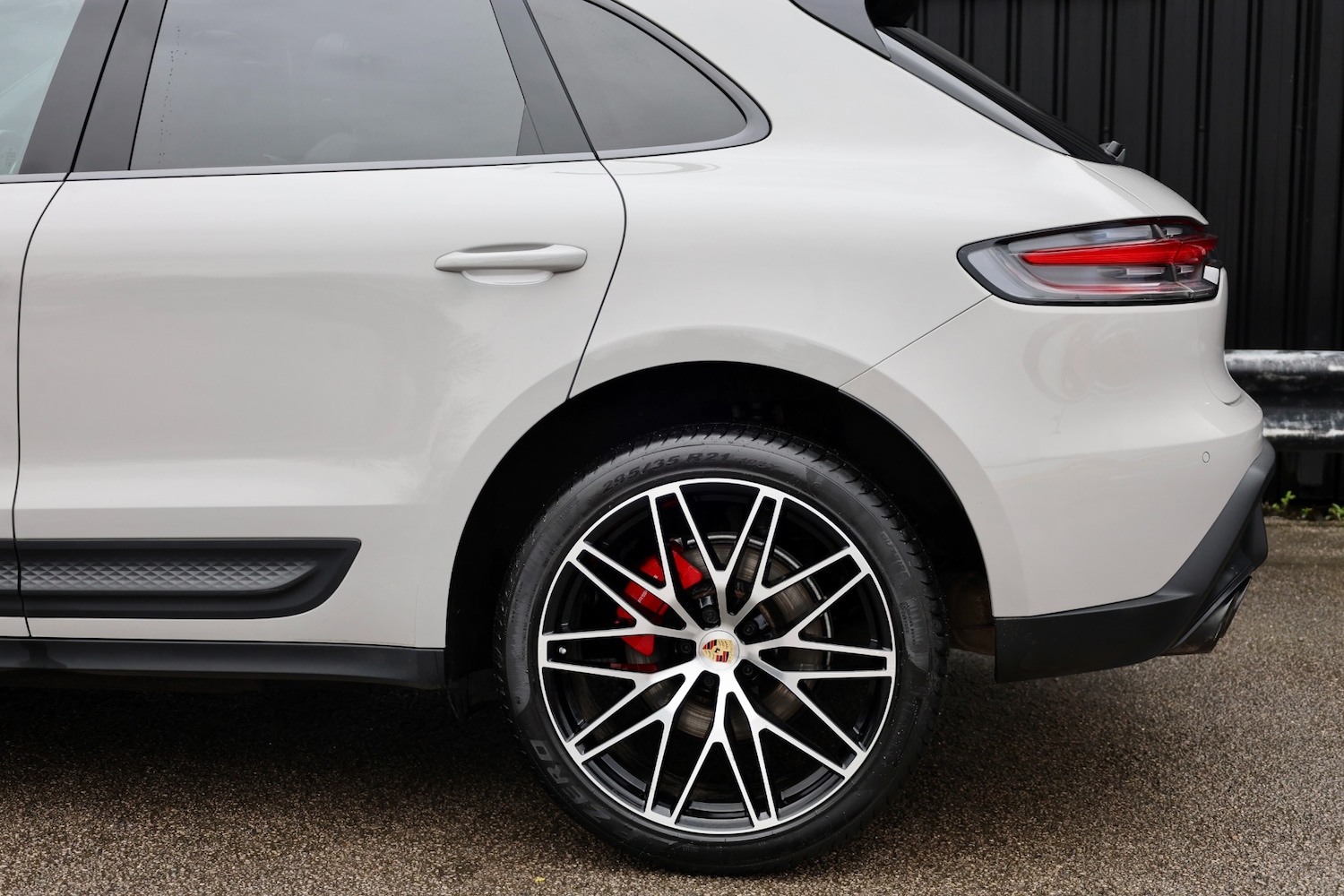 Used Porsche Macan 2023 for sale - 77694614: Photo 33
