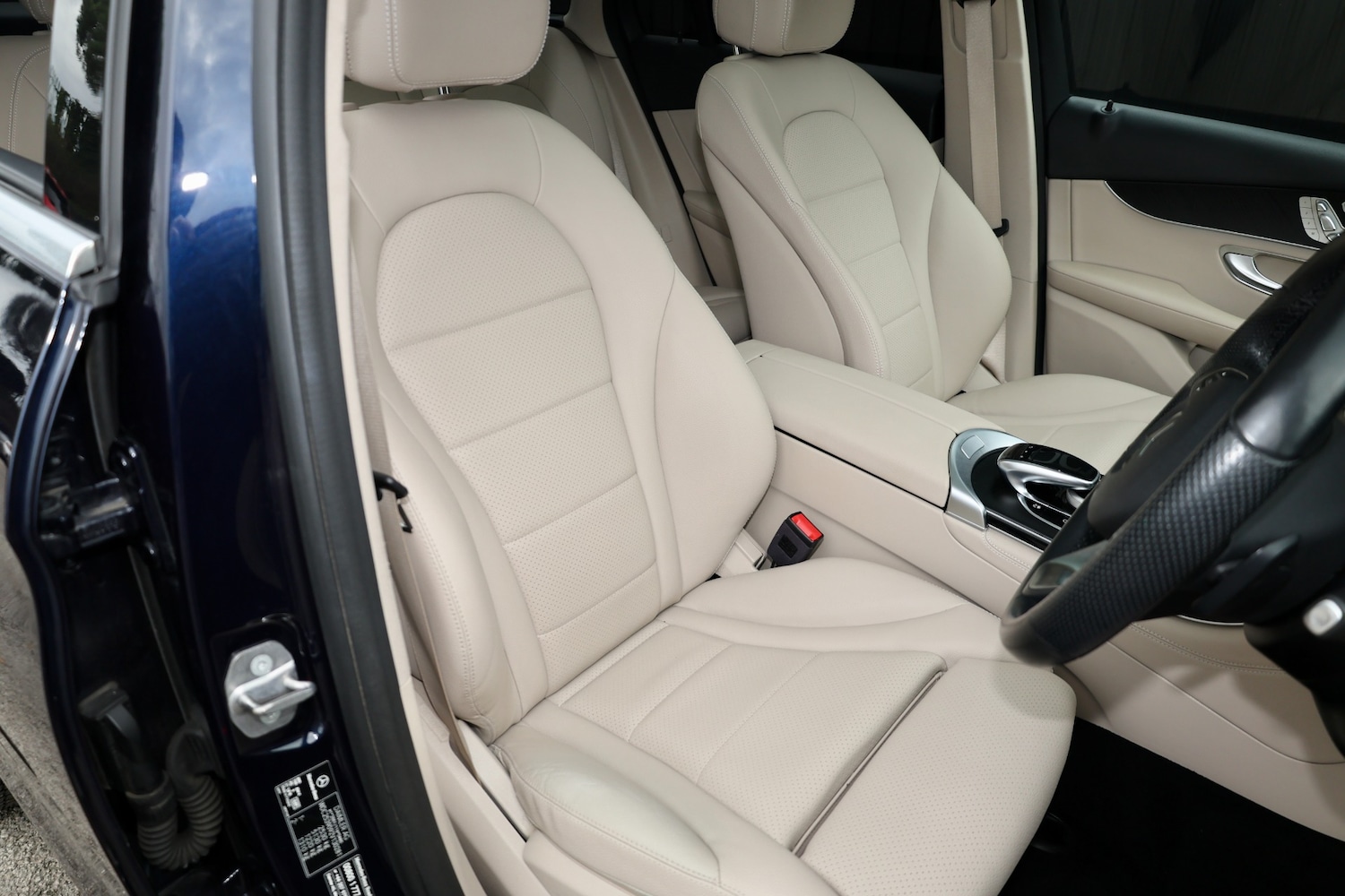 Used Mercedes-Benz GLC 2018 for sale - 76483142: Photo 13