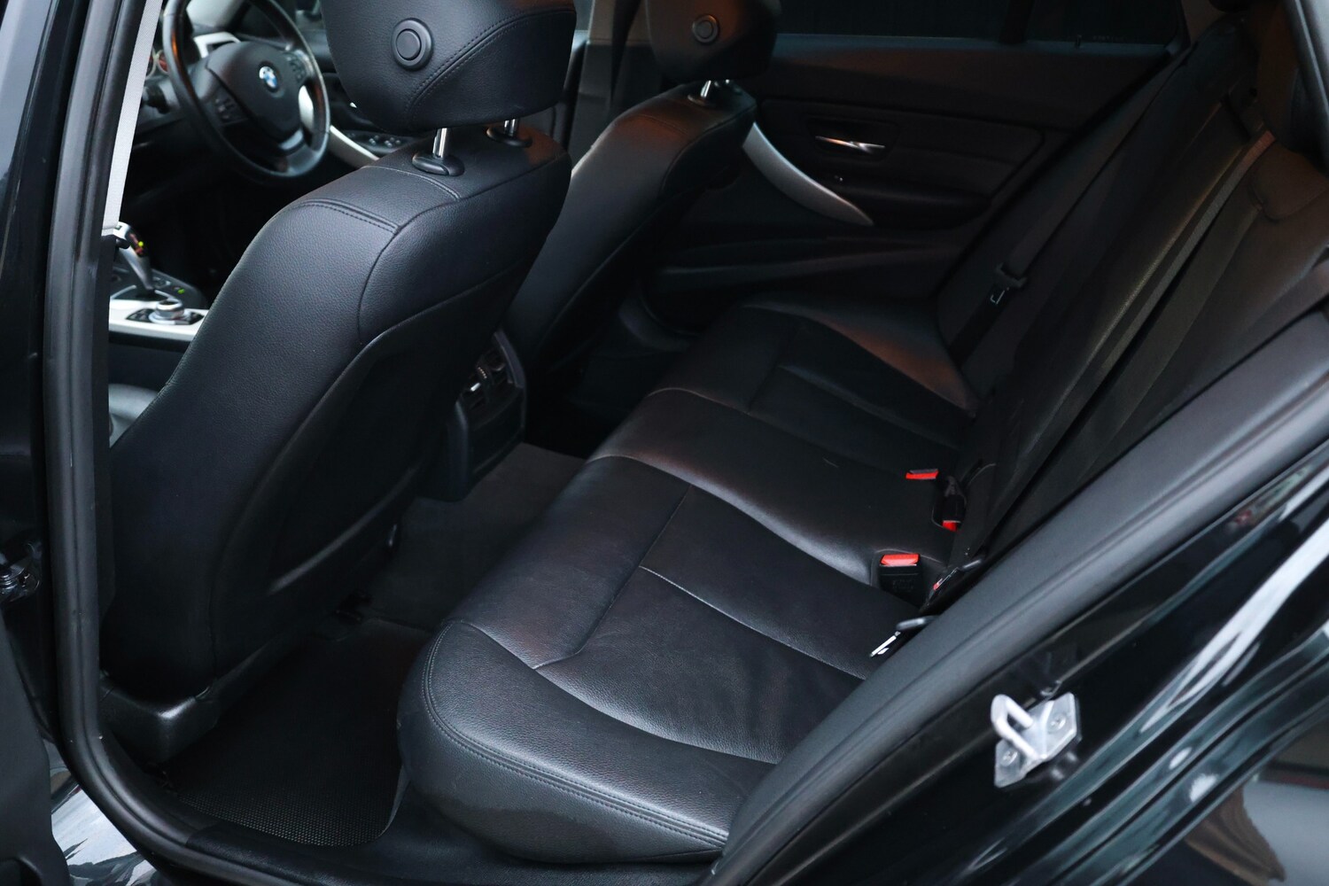 Used BMW 3 Series 2017 for sale - 77750385: Photo 11