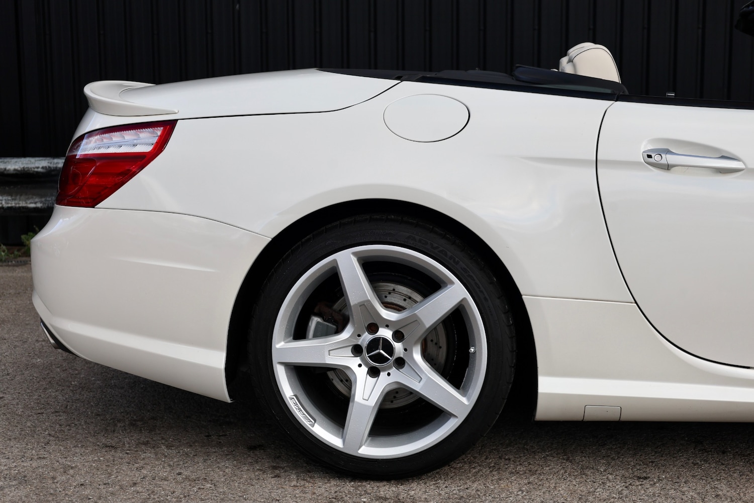 Used Mercedes-Benz SL 2014 for sale - 76401199: Photo 22