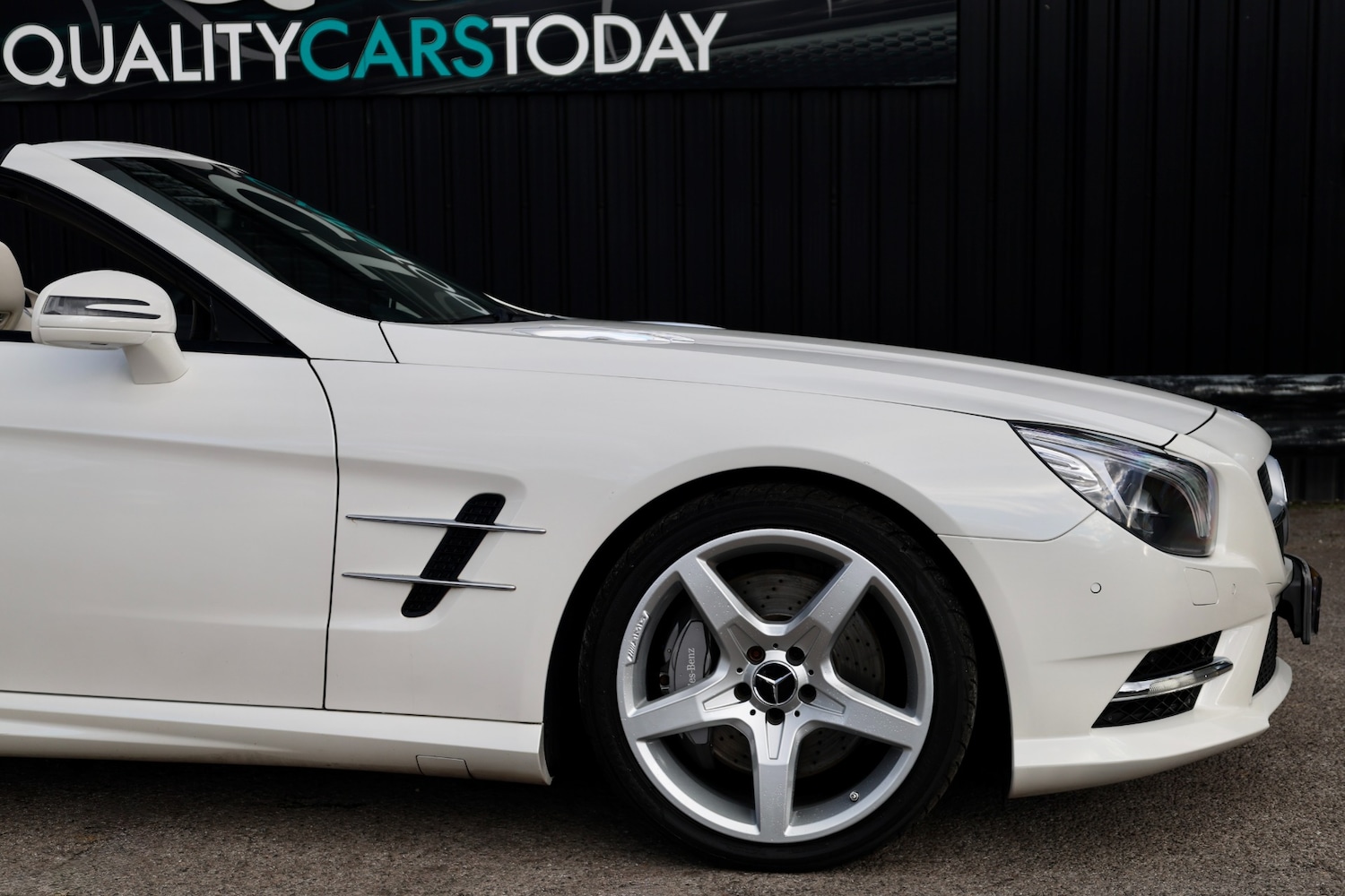 Used Mercedes-Benz SL 2014 for sale - 76401199: Photo 23