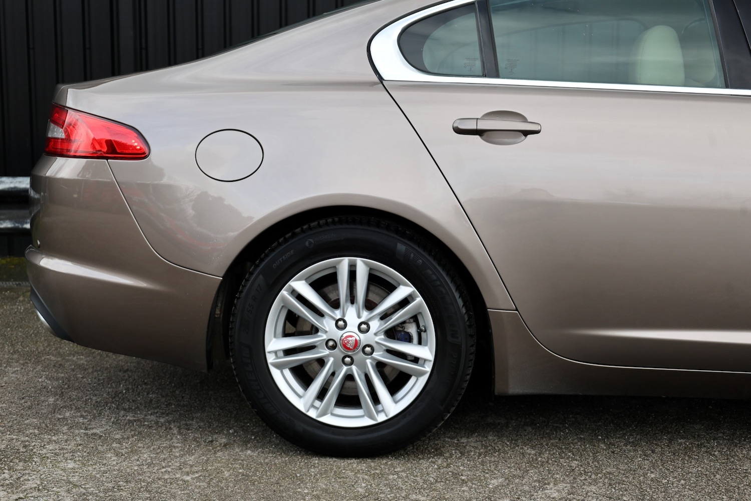 Used Jaguar XF 2014 for sale - 77709100: Photo 16