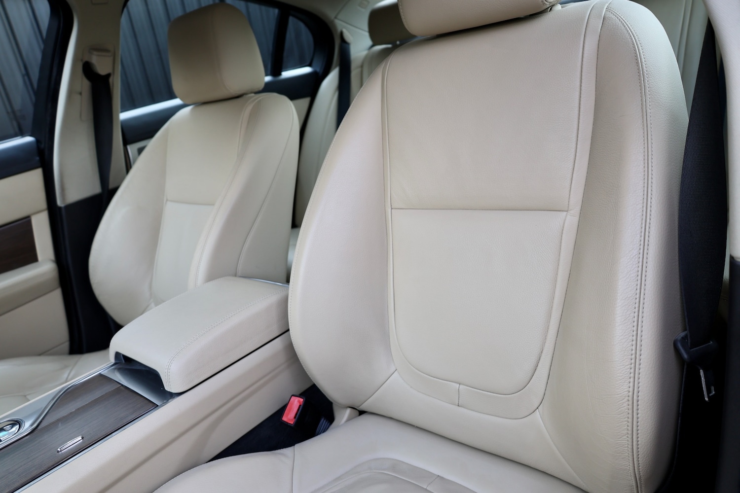 Used Jaguar XF 2014 for sale - 77709100: Photo 20