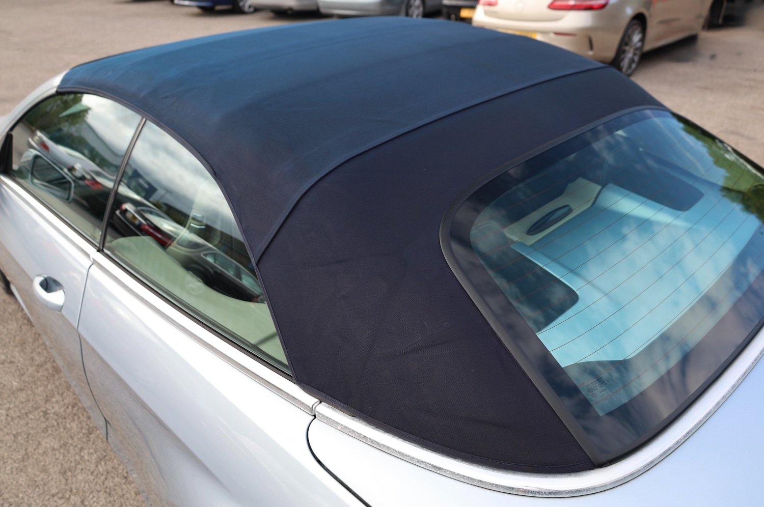 Used Mercedes-Benz E Class 2014 for sale - 76553317: Photo 15