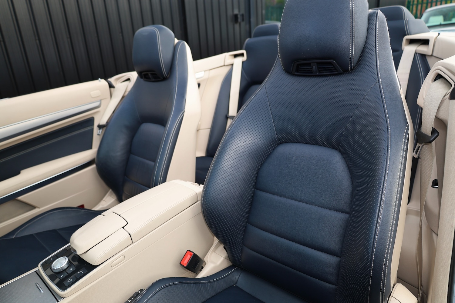 Used Mercedes-Benz E Class 2014 for sale - 76553317: Photo 19