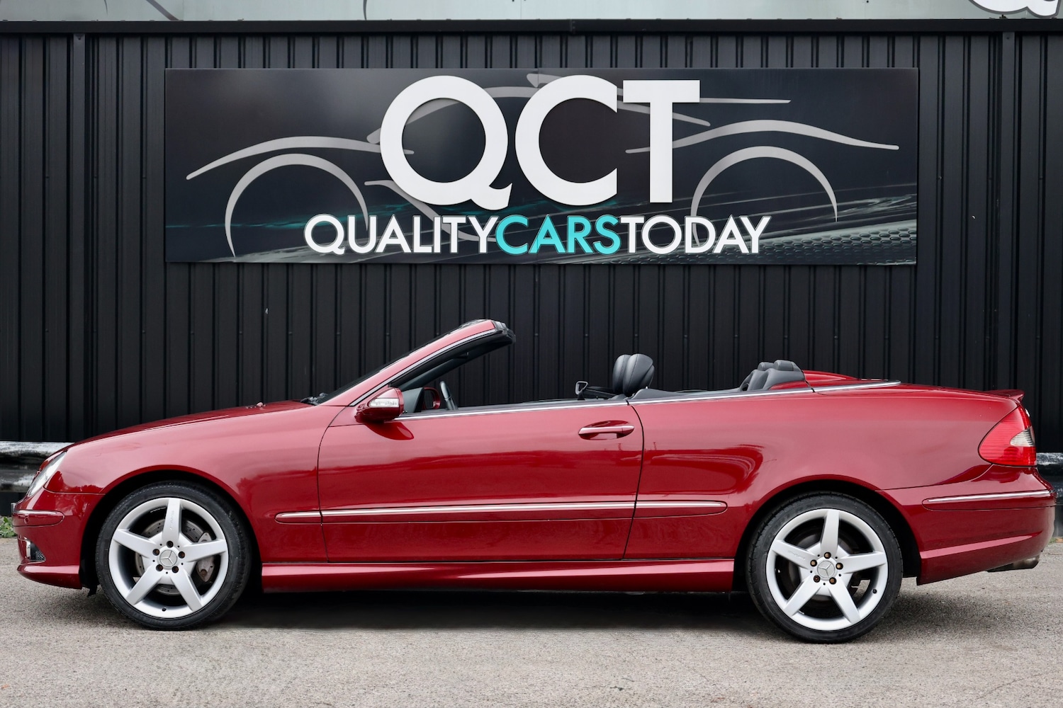 Used Mercedes-Benz CLK 2009 for sale - 76285973: Photo 2