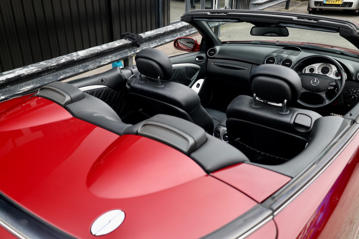 Used Mercedes-Benz CLK 2009 for sale - 76285973: Photo 21