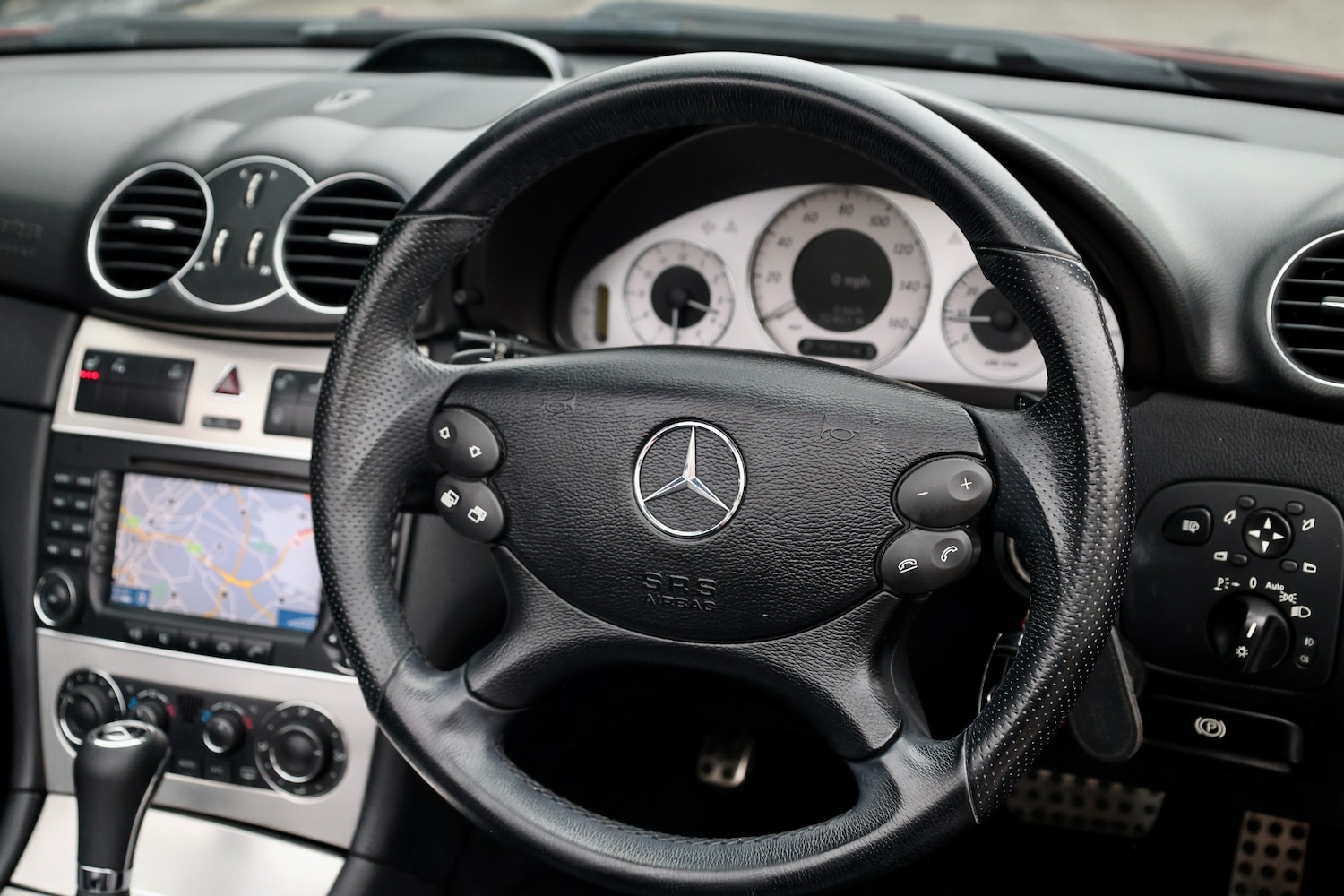 Used Mercedes-Benz CLK 2009 for sale - 76285973: Photo 22