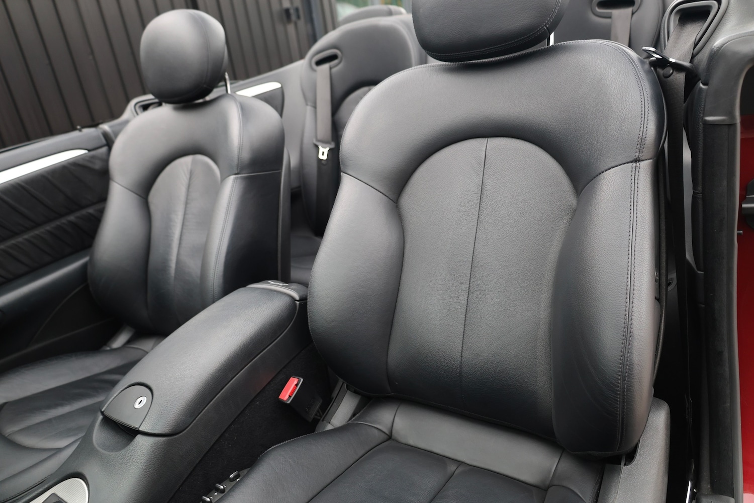 Used Mercedes-Benz CLK 2009 for sale - 76285973: Photo 8