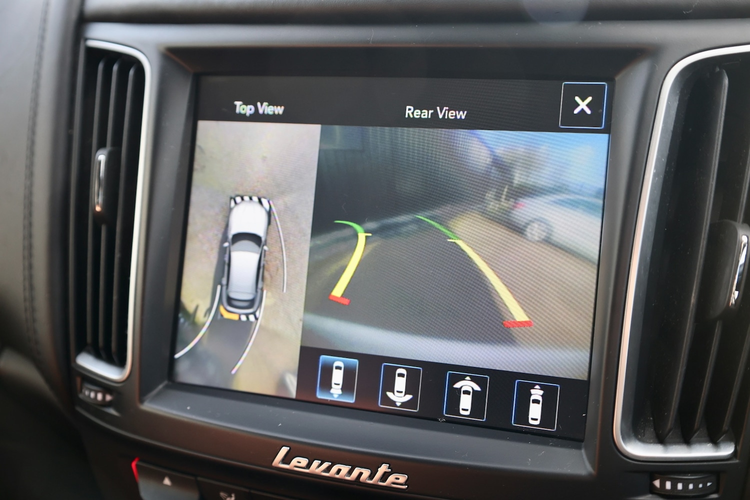 Used Maserati Levante 2016 for sale - 77983452: Photo 42