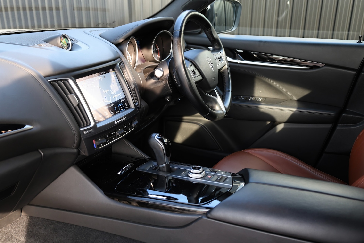 Used Maserati Levante 2016 for sale - 77983452: Photo 7