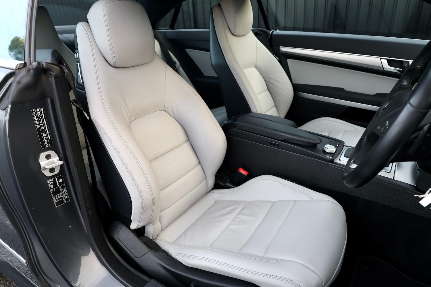 Used Mercedes-Benz E Class 2011 for sale - 77127675: Photo 10