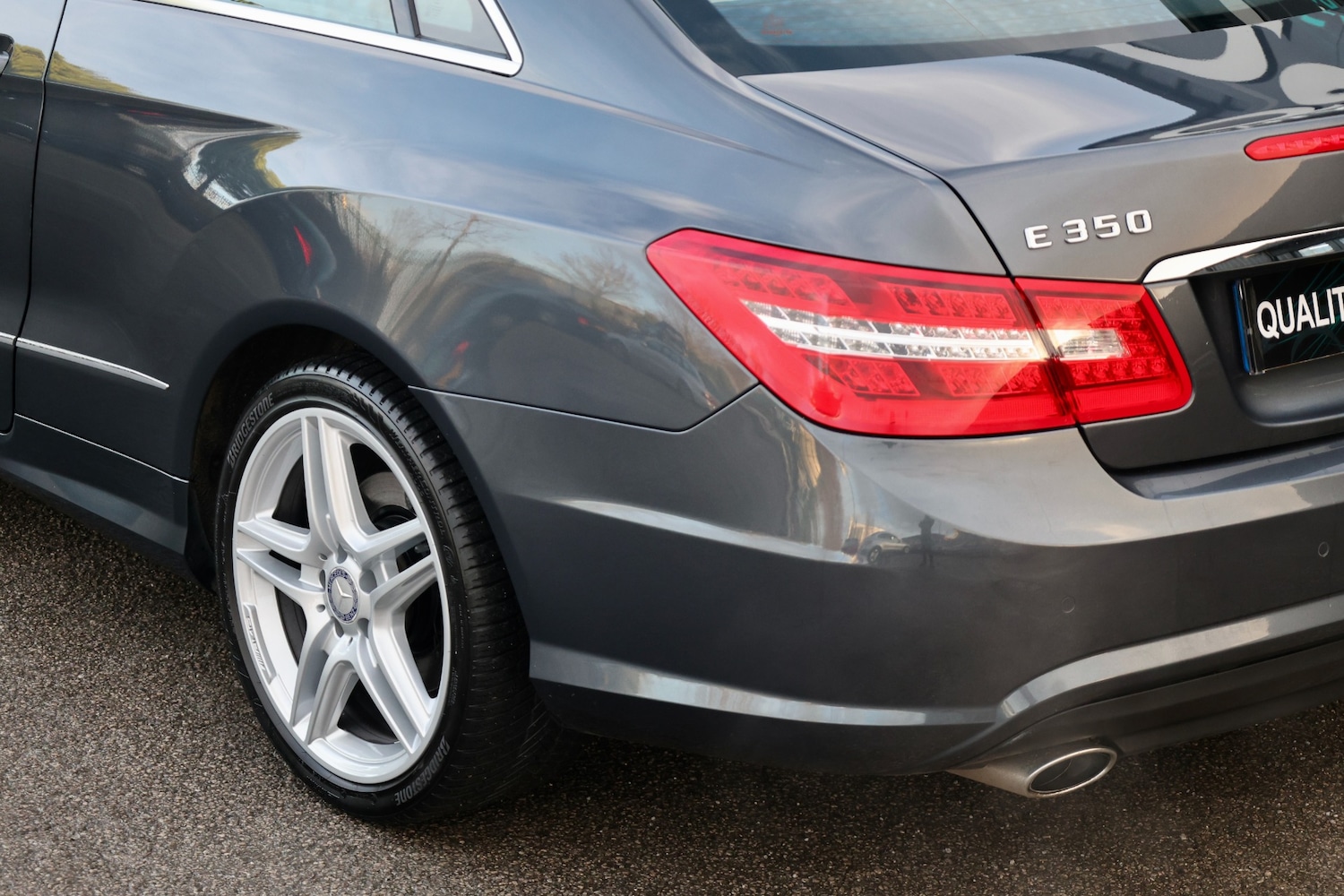 Used Mercedes-Benz E Class 2011 for sale - 77127675: Photo 26