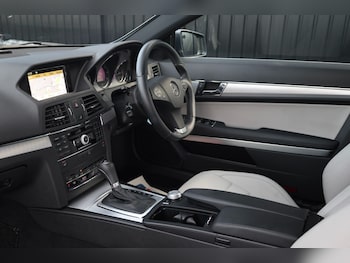 Used Mercedes-Benz E Class 2011 for sale - 77127675: Photo