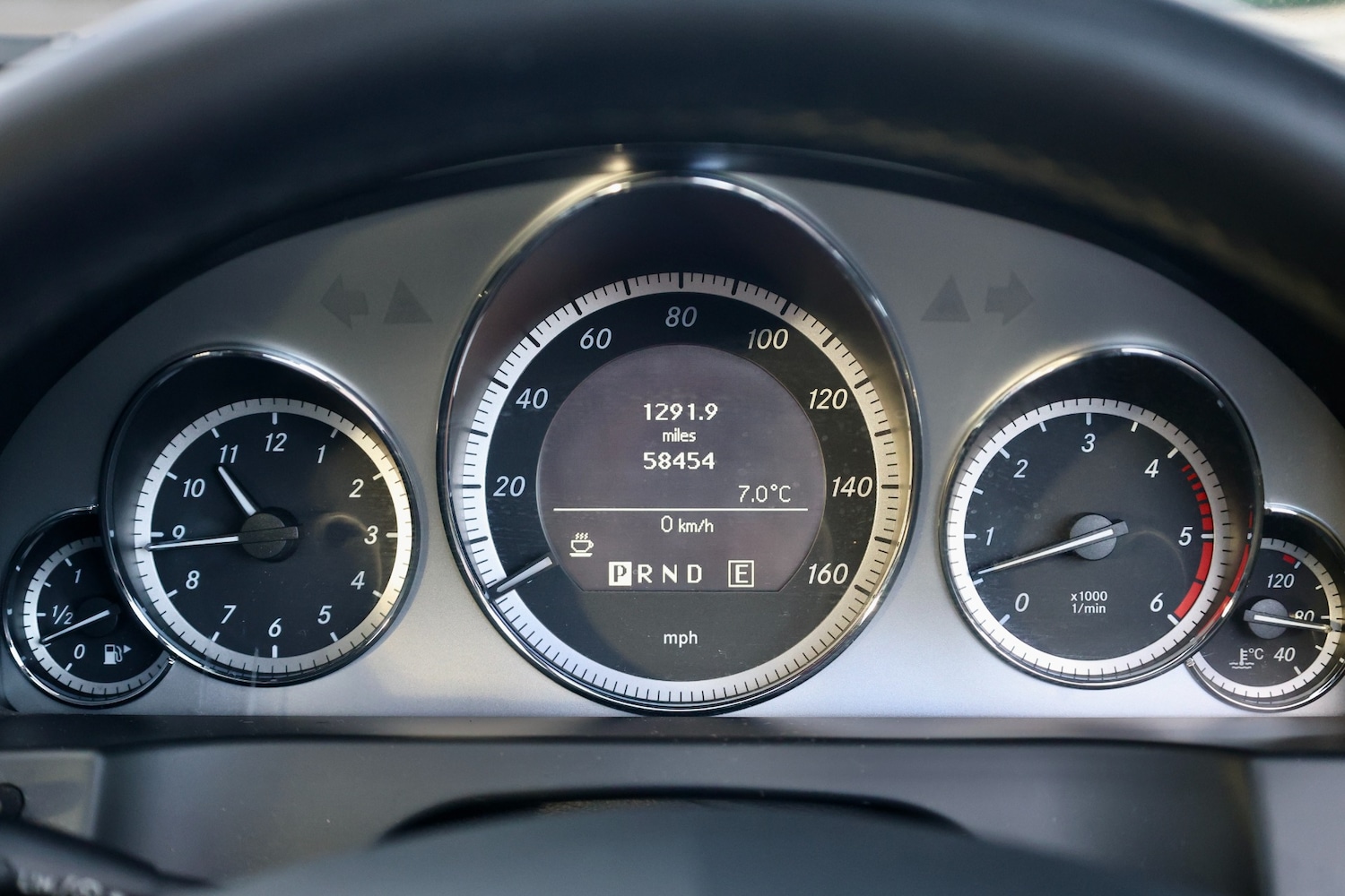 Used Mercedes-Benz E Class 2011 for sale - 77127675: Photo 42