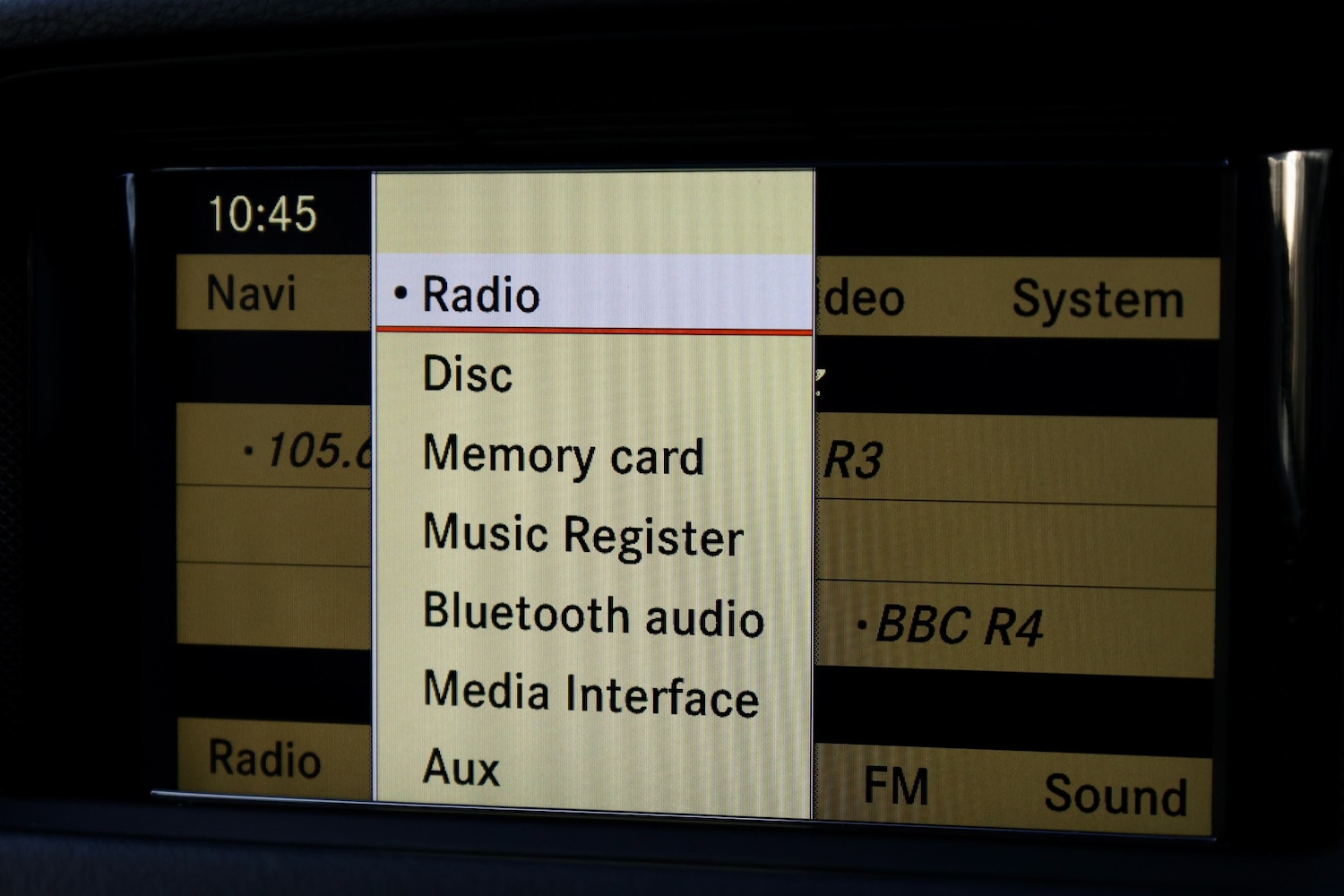 Used Mercedes-Benz E Class 2011 for sale - 77127675: Photo 46